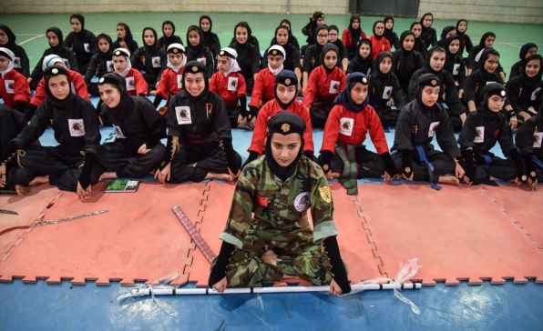 مشهد استاد قاسمی - مربی کونگ فوتوآ- دفاع شخصی  - باشگاه یاس هشتم